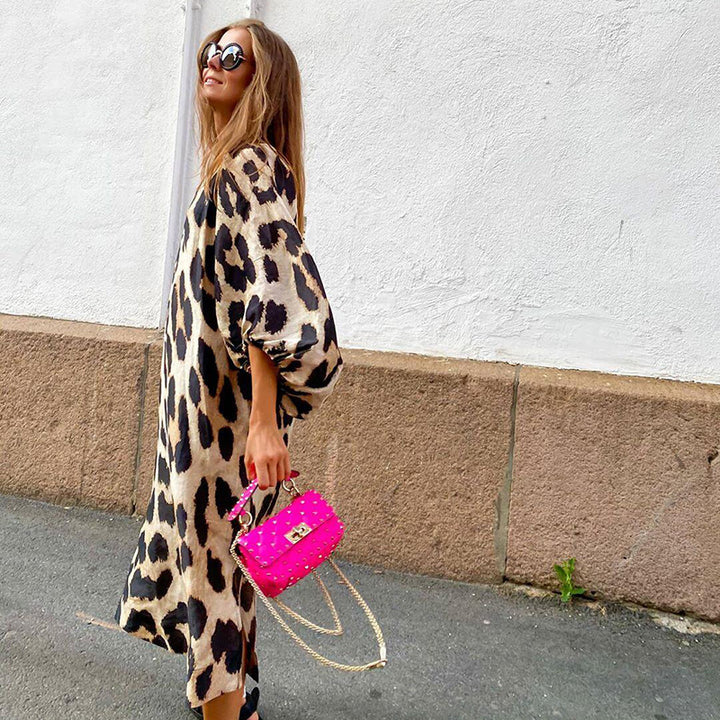 Anabelle – Bold Animal Print Midi Dress
