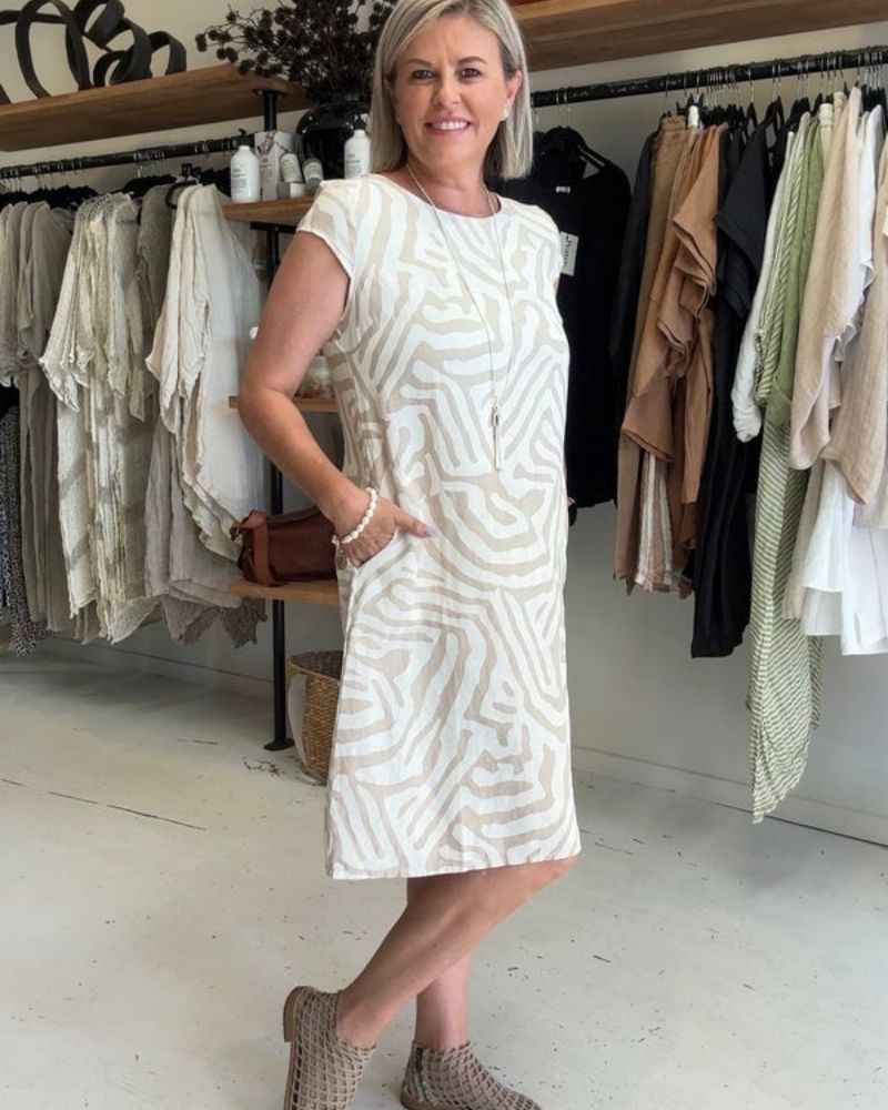 Xanthe – Relaxed Zebra Print Swing Dress