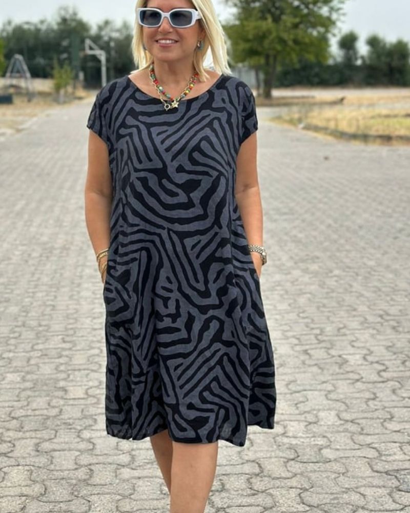Xanthe – Relaxed Zebra Print Swing Dress