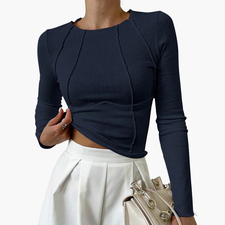 Xelara – Sculpted Seam Long Sleeve Top