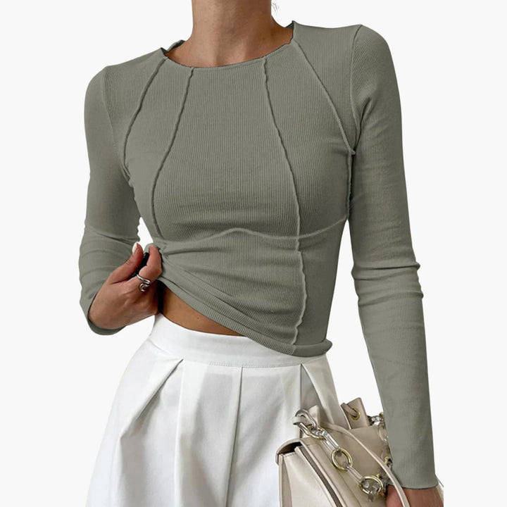 Xelara – Sculpted Seam Long Sleeve Top