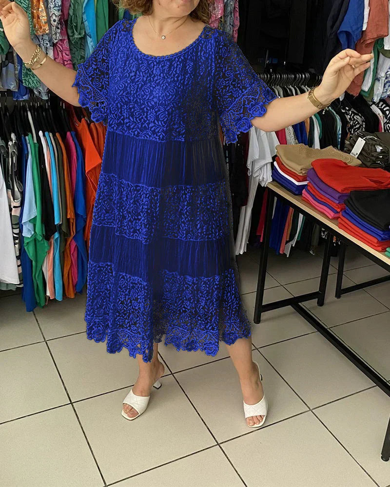Zelvina – Lace Tiered Midi Dress