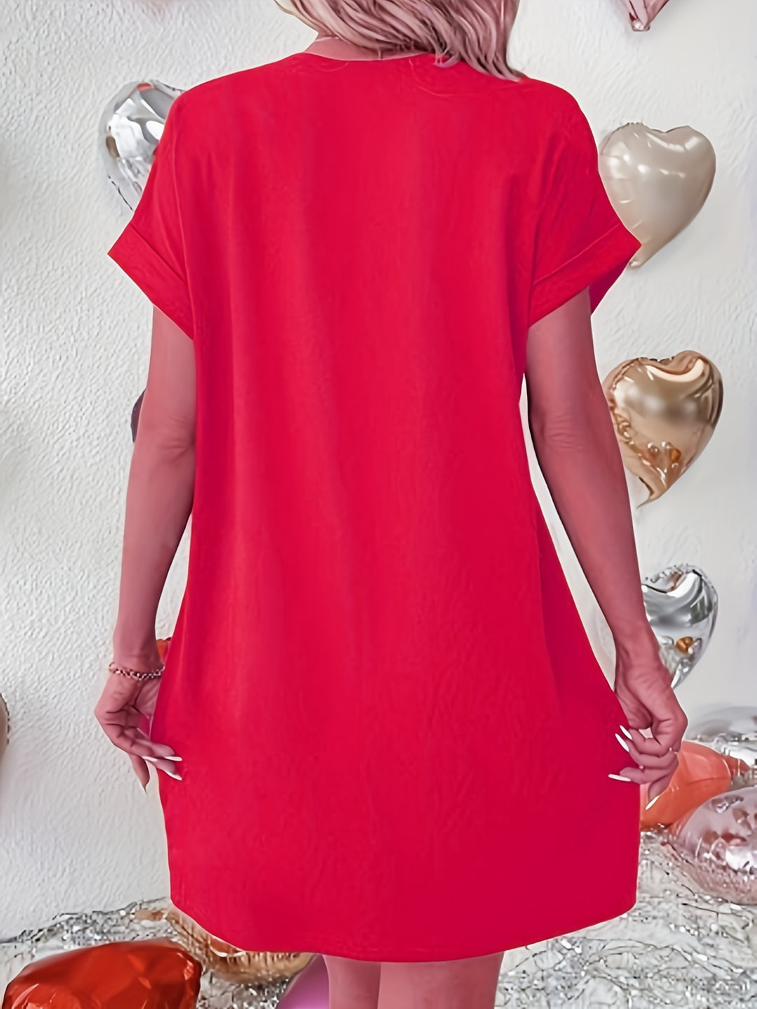 Chedie – Relaxed Batwing T-Shirt Dress
