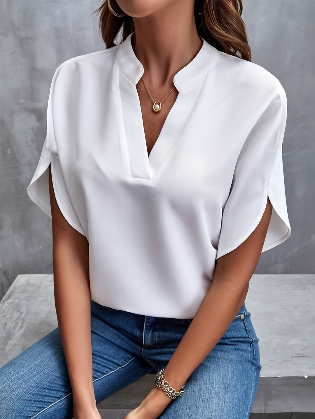 Flora | Chic and Timeless Blouse