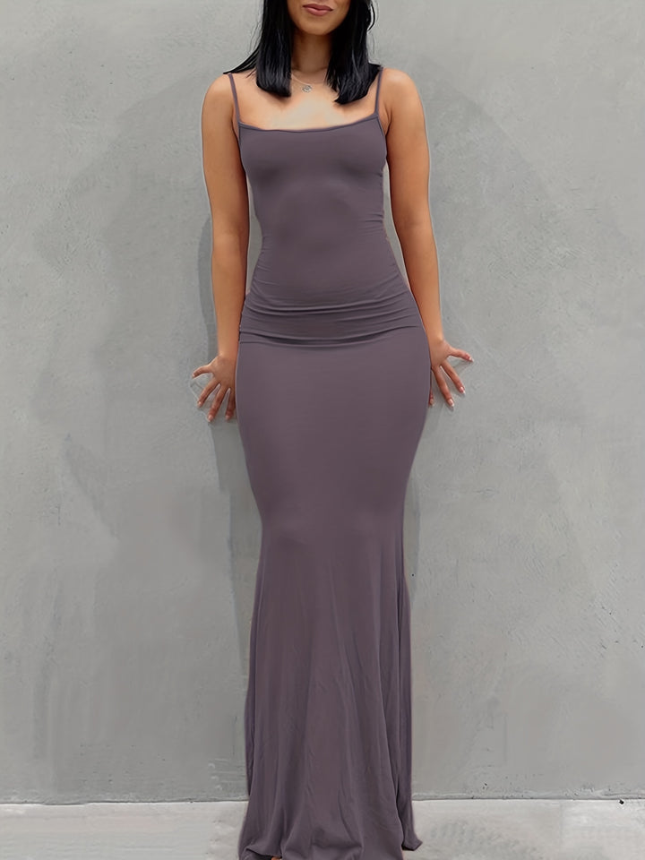Allie – Sleek Bodycon Maxi Dress